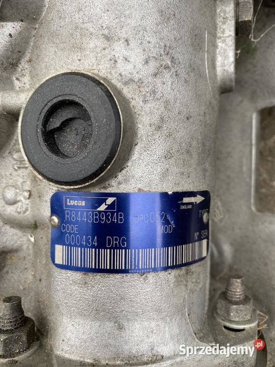 Pompa wtryskowa R8443B934B Pozostałe Lubin sprzedam