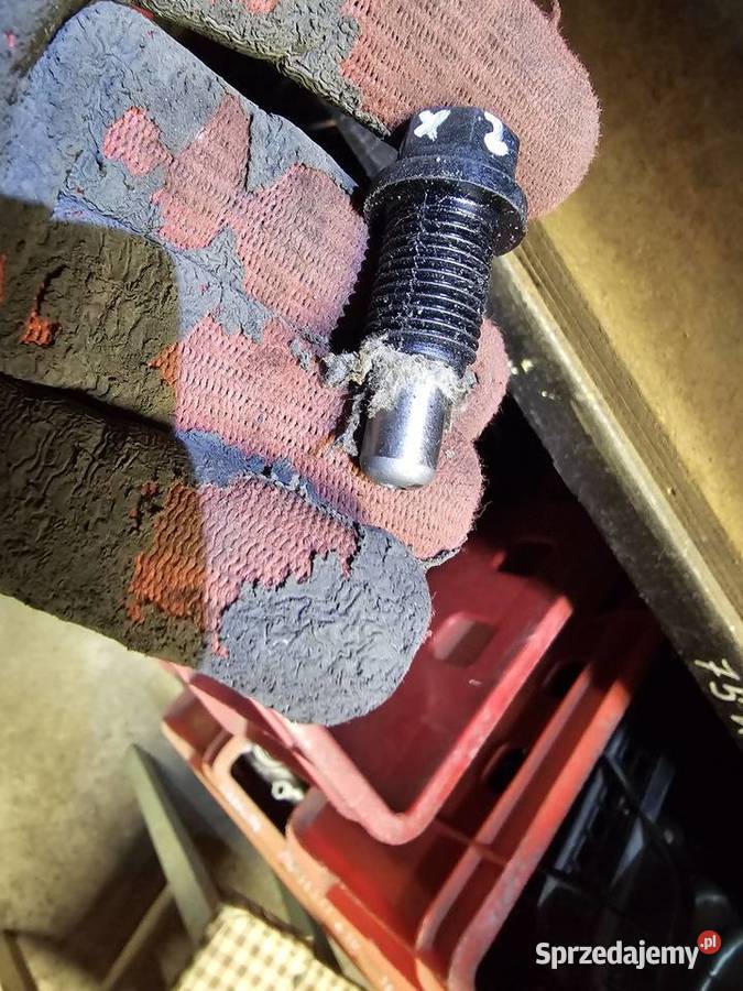 Yamaha DT 50 80 MX śruba plastikowa bolec Jelenia Góra