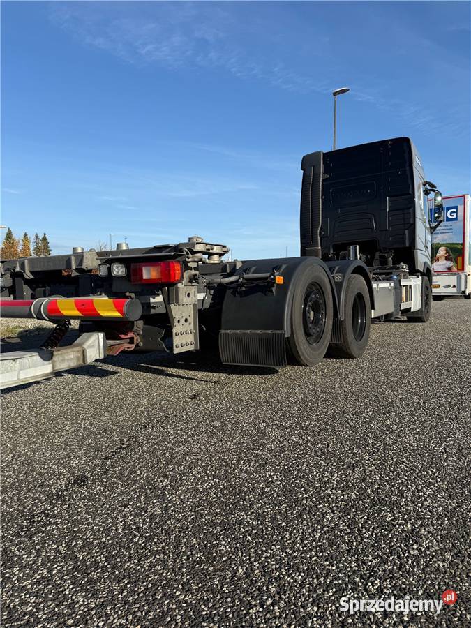 Bdf 3 osiowy 6x2 Volvo 500KM Warszawa