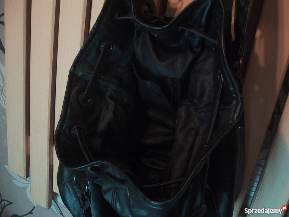 Duża39x33 czarna torebka do rękina ramieeko czarny Świdnik sprzedam