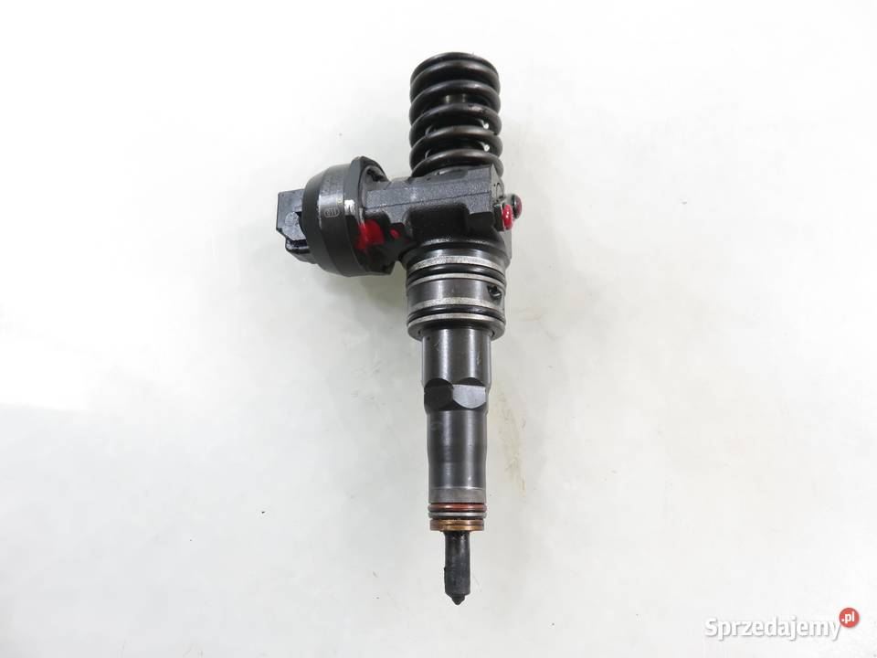 POMPOWTRYSKIWACZ VW PASSAT B6 19 TDI 038130073AG