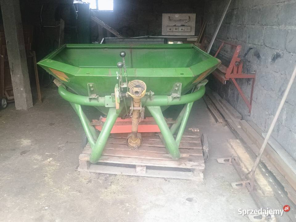 Rozsiewacz Nawozów Amazone F 604 R