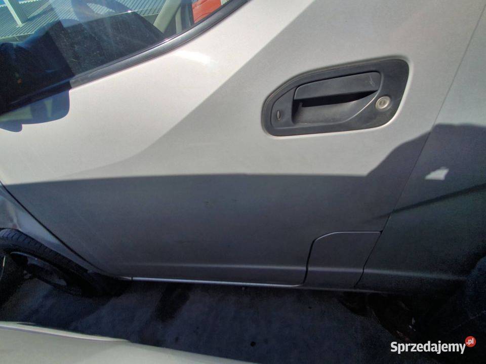 DRZWI LEWE PRZÓD NISSAN NV 200 KL0 Lipno