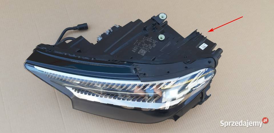 AUDI Q4 ETRON REFLEKTOR LEWY MATRIX LAMPA LEWA Lampy przednie Bieleń