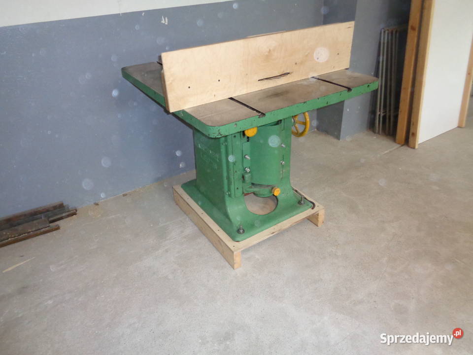 Frezarka dolnowrzecionowa Różan