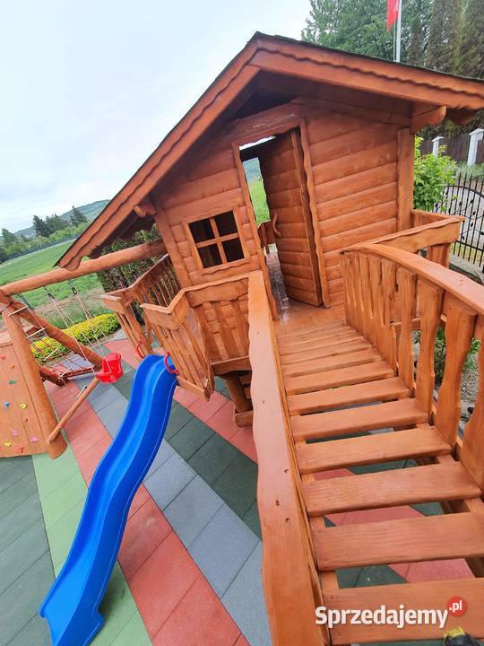 Meble ogrodowe altany place zabaw hustawki
