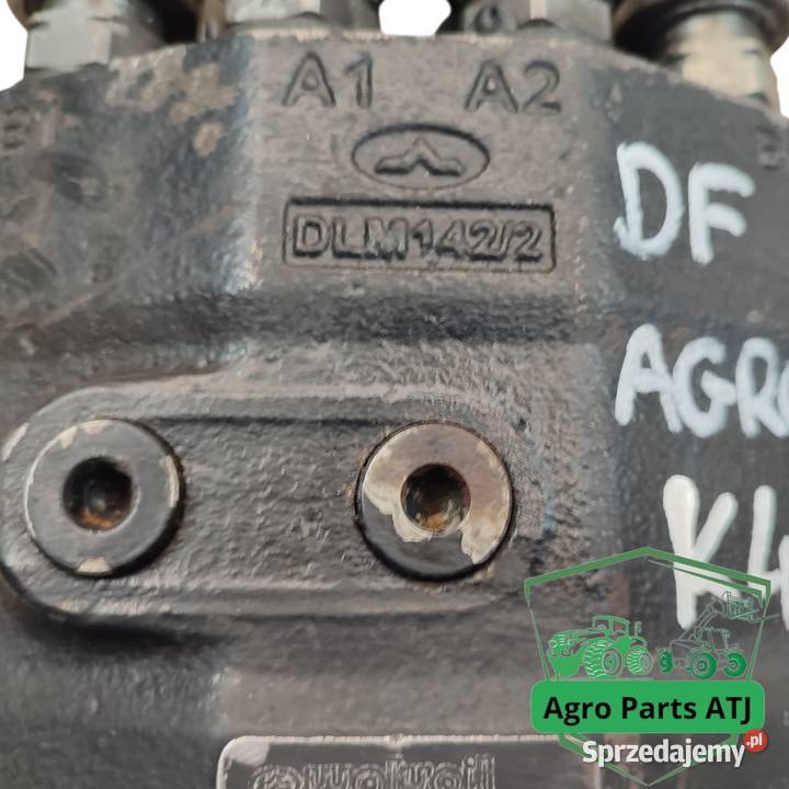 Rozdzielacz do ładowaczy czołowych DLM1422 Ciechanowiec