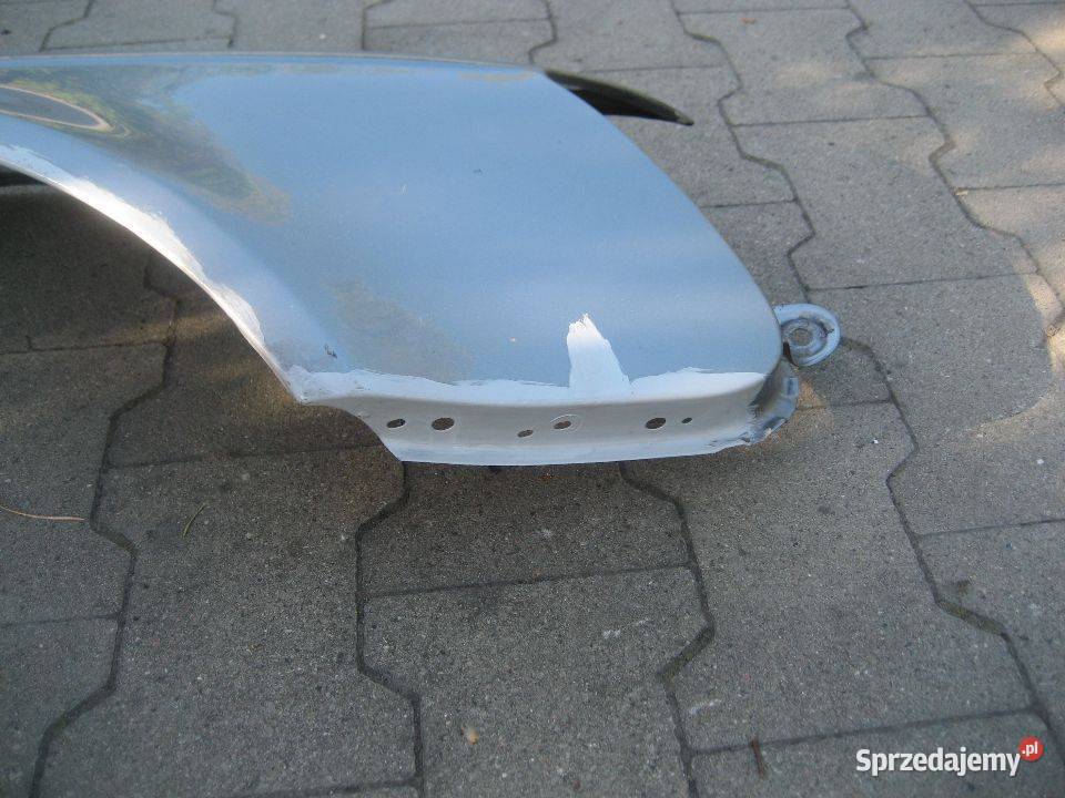 audi a4 b7 0507r błotnik przód prawy Rakoniewice