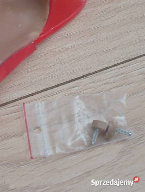 Buty damskie na niskim koreczku Osięciny sprzedam