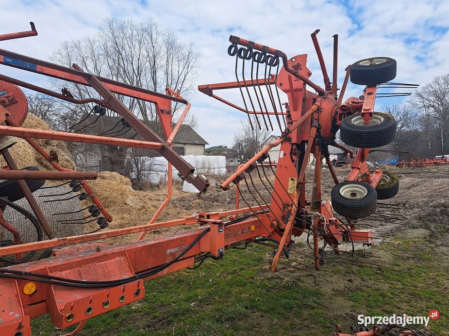 zgrabiarka KUHN 7302 2003 Zambrów sprzedam