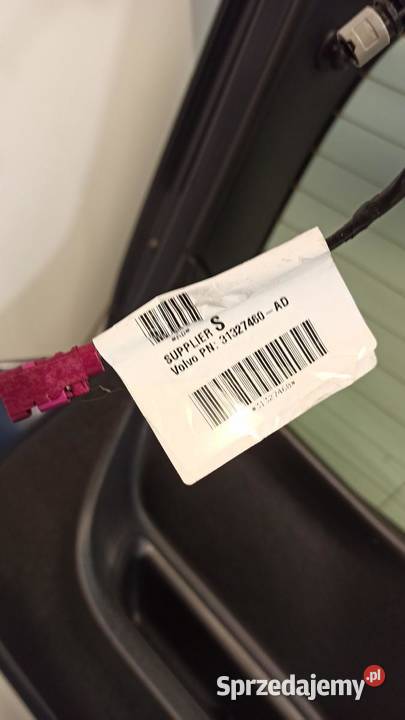 VOLVO V40 KLAPA BAGAŻNIKA 498 2013 KOMPLETNA