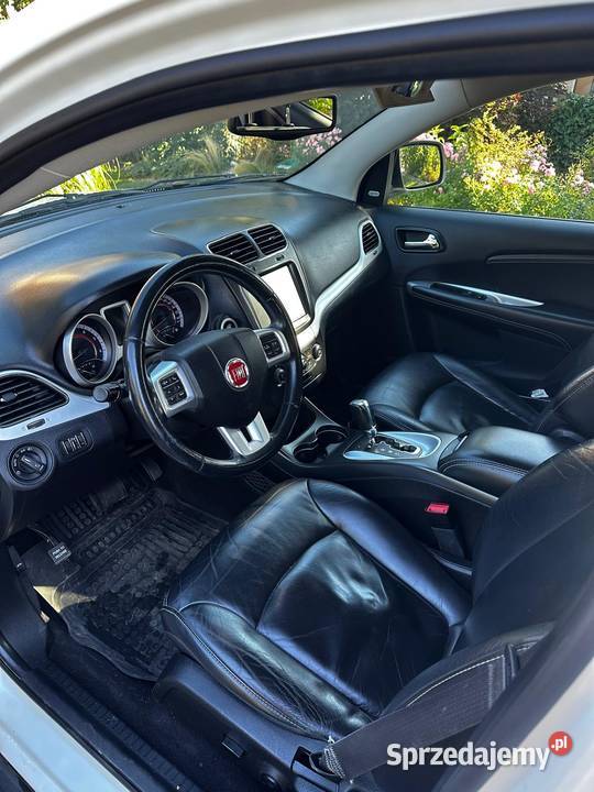 Fiat Freemont 20 Multijet Black Code AWD Samochody osobowe Wrocław sprzedam