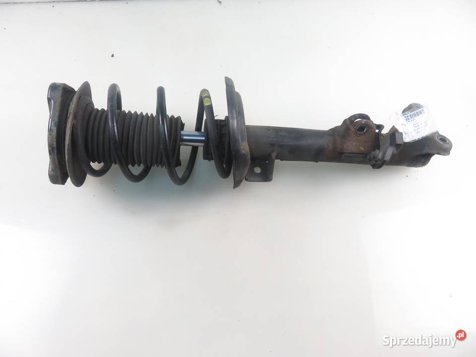 MCPERSON LEWY PRZEDNI MERCEDES S204 C 200 CDI