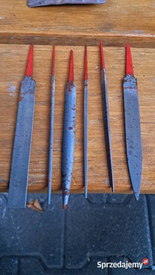 Stare Polskie Pilniki Iglaki PRL Świecie sprzedam