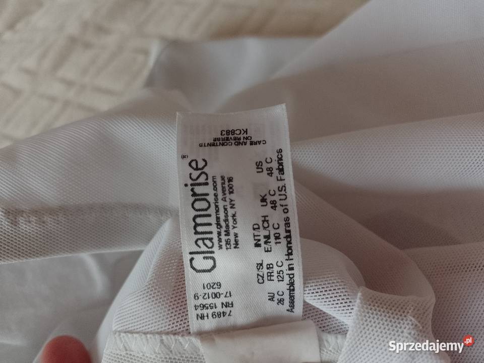 110C 484XL Ekskluzywne białe body modelujące z Moda i Styl Kraków