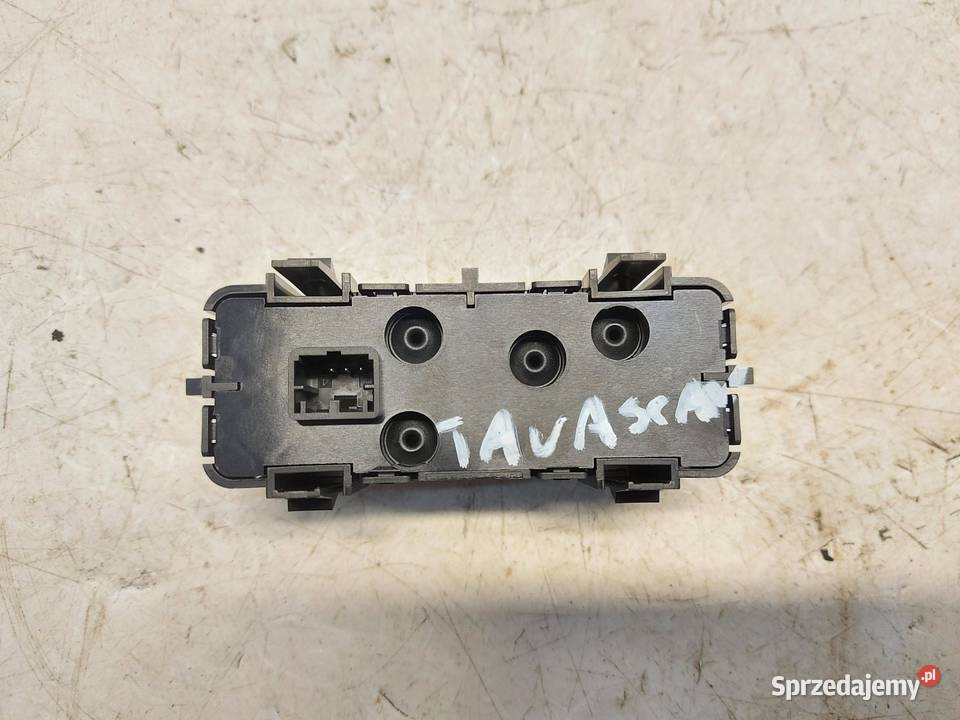 Cupra Tavascan 11H 2025 włącznik przełącznik osobowe