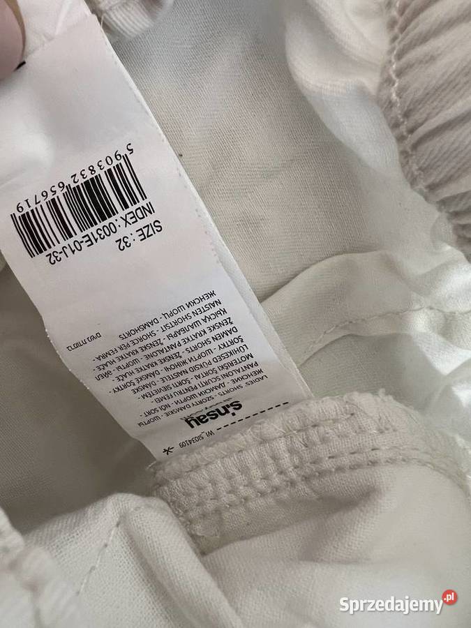 Krótkie spodenki szorty dżinsowe jeansowe białe