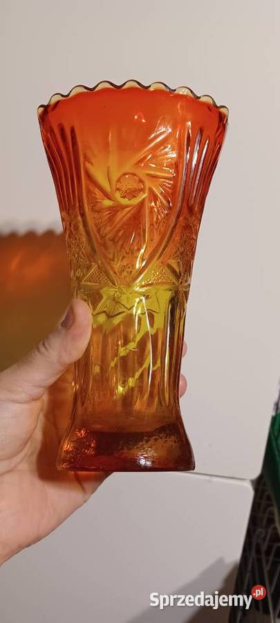 szklany wazon Rozety lata 70 te PRL 185 Poznań