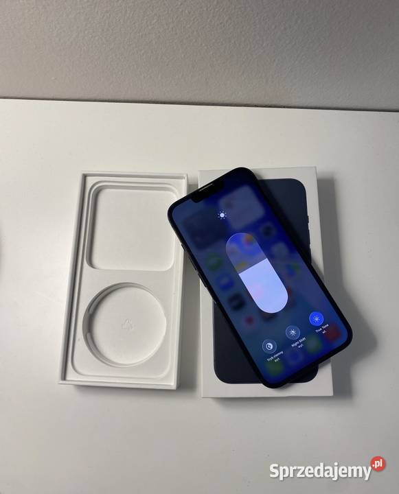 Apple iPhone 13 Midnight 128 GB