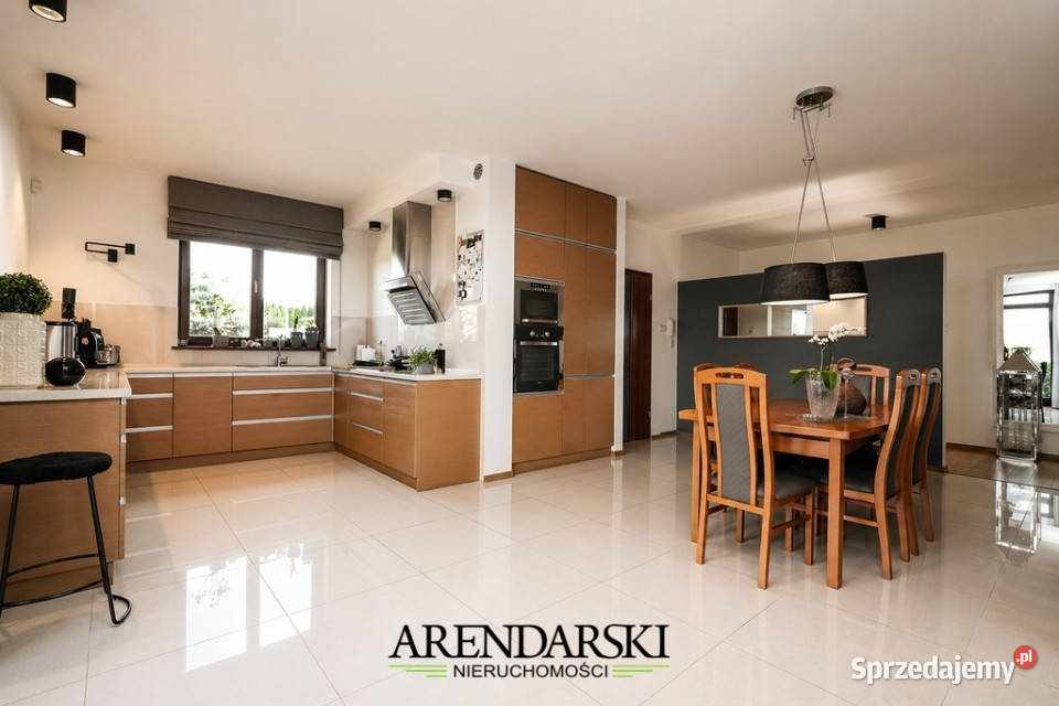 dom w malowniczej okolicy 1187m2 Chwalęcice