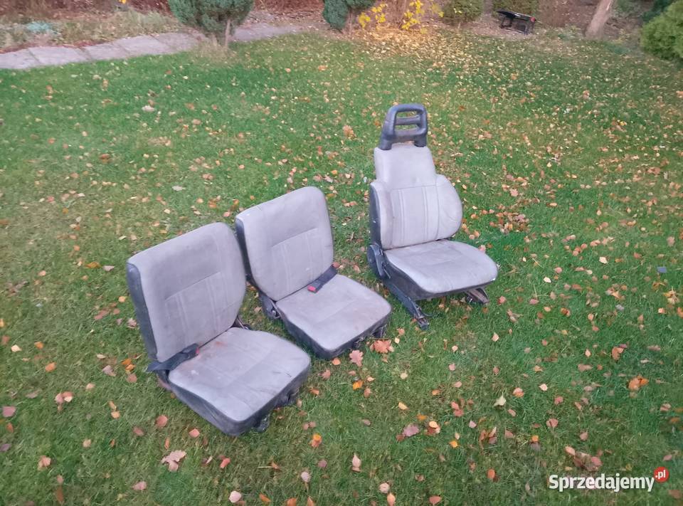 Suzuki samurai fotele 13cm3 Tomaszowice-Kolonia