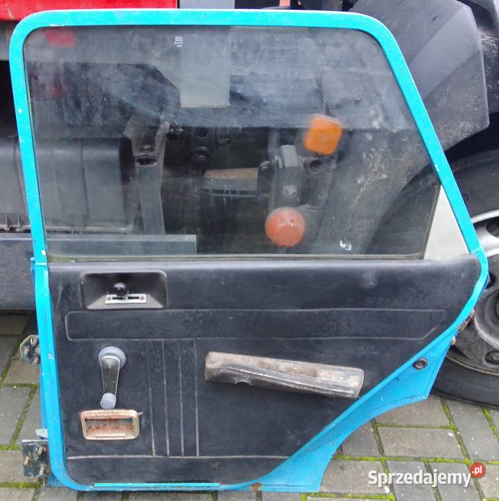 Drzwi samochodowe RENAULT 12 R12 DACIA 4 osobowe Drzwi