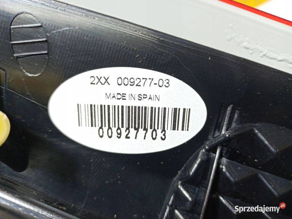 Volvo XC90 0614 LIFT LAMPA TYŁ LEWA GÓRNA USZK