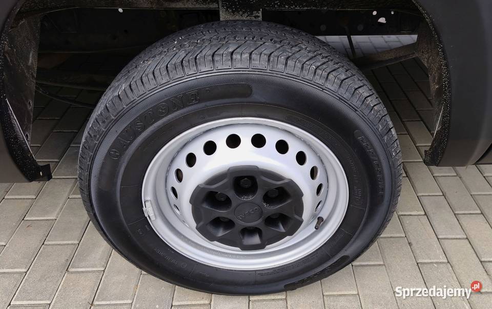 Iveco Daily 3516 Blaszak L3 H2 z Niemiec VAT 23 Iveco świętokrzyskie Opatów sprzedam