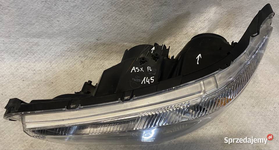 Lampa reflektor lewy przód Suzuki ASX Jasienica