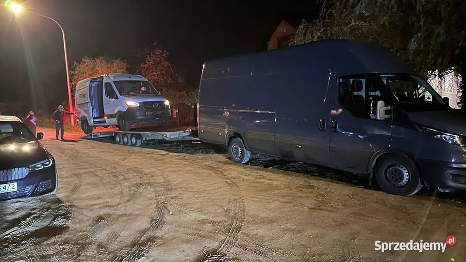 Usługi transportowe laweta 6m BUS Transport towarów wielkopolskie Piła