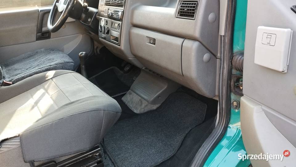 Volkswagen Transporter T4 samochód 8 osobowy Pszów