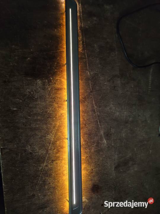 Listwa progowa LED lewa VW Golf 7 Grajewo