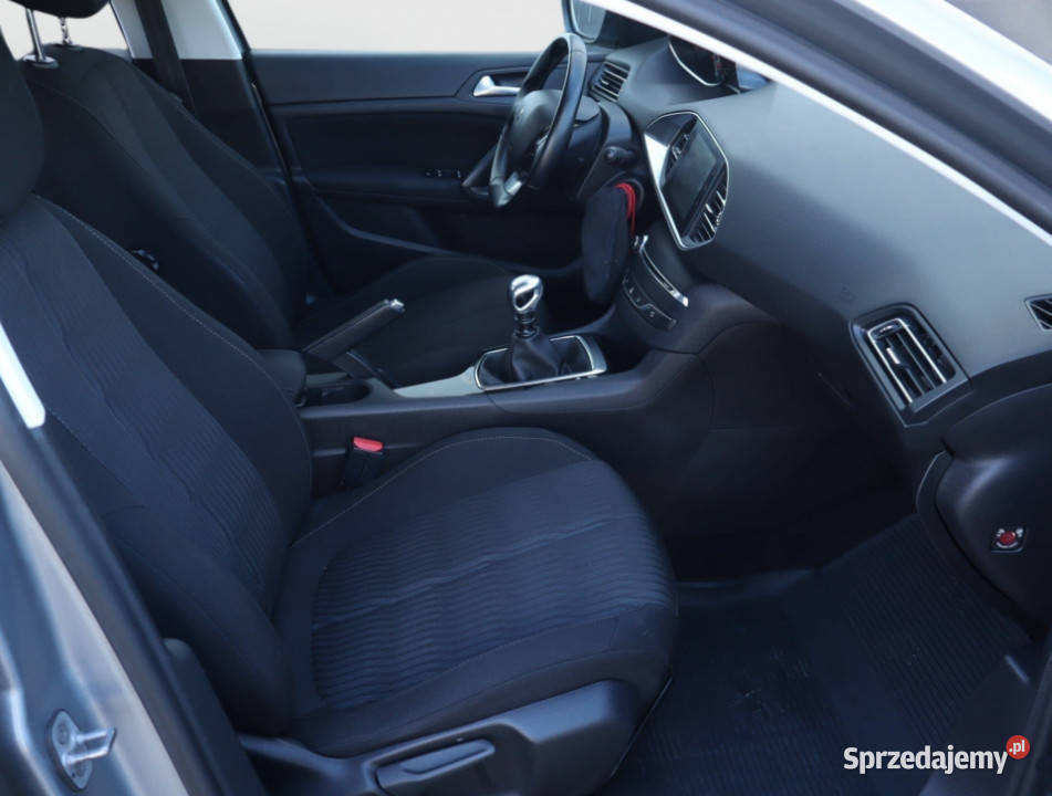 Peugeot 308 12 PureTech Bielany Wrocławskie sprzedam