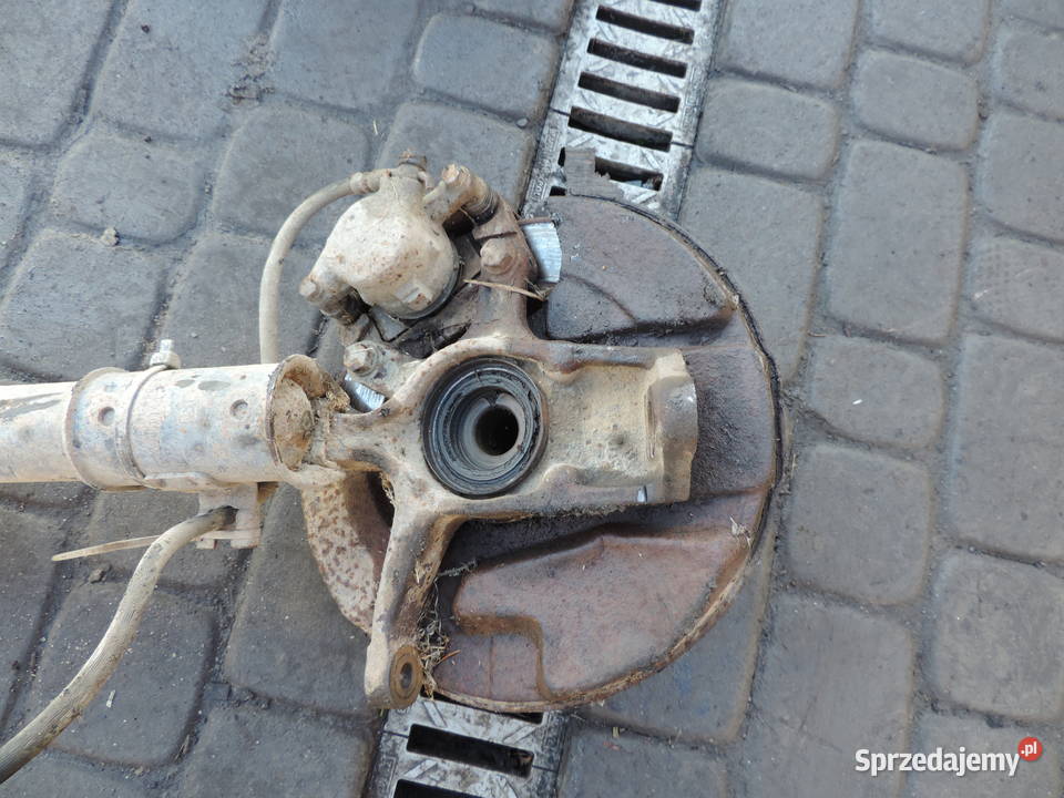 MCPHERSON ZWROTNICA PRAWY PRZÓD SUZUKI VITARA I Rok produkcji 1996