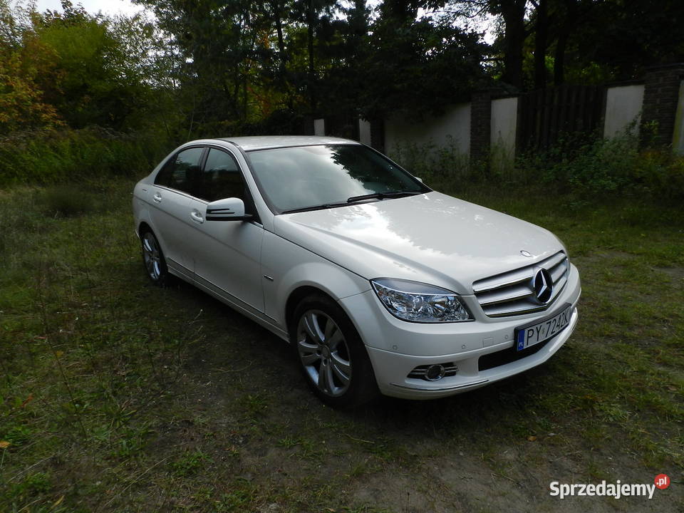 MercedesBenz Klasa C W204 śliczna limuzyna z ASR (kontrola trakcji) Puszczykowo