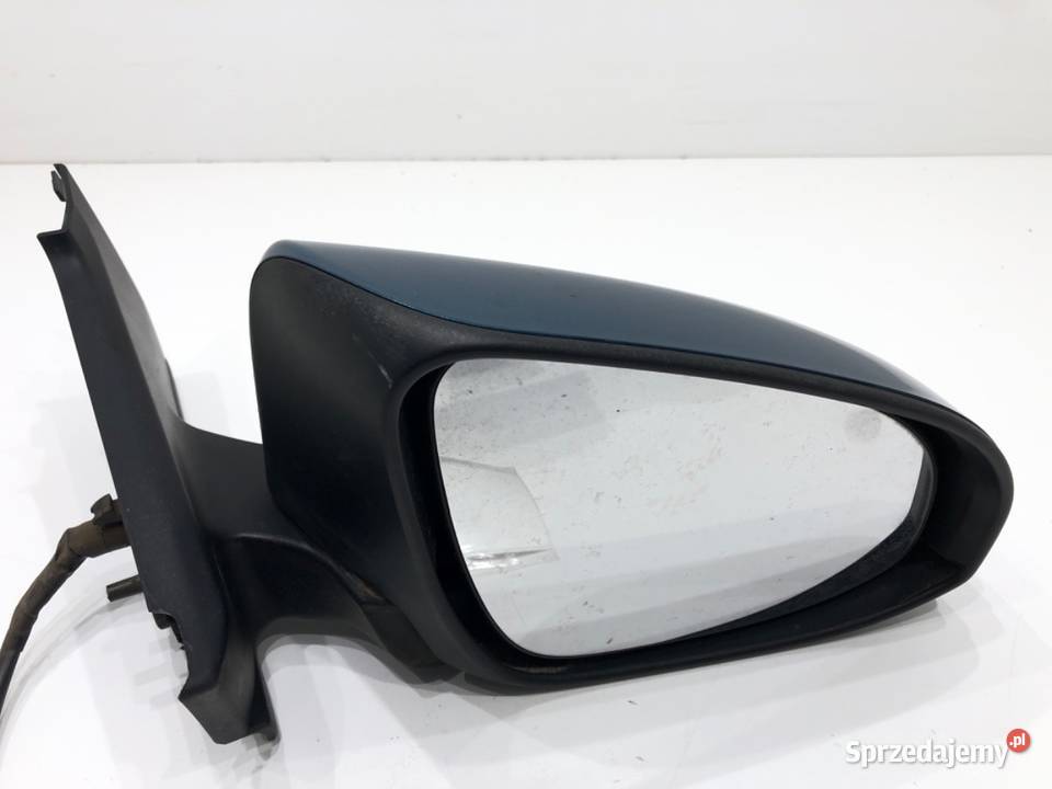 LUSTERKO PRAWY TOYOTA YARIS III Hatchback