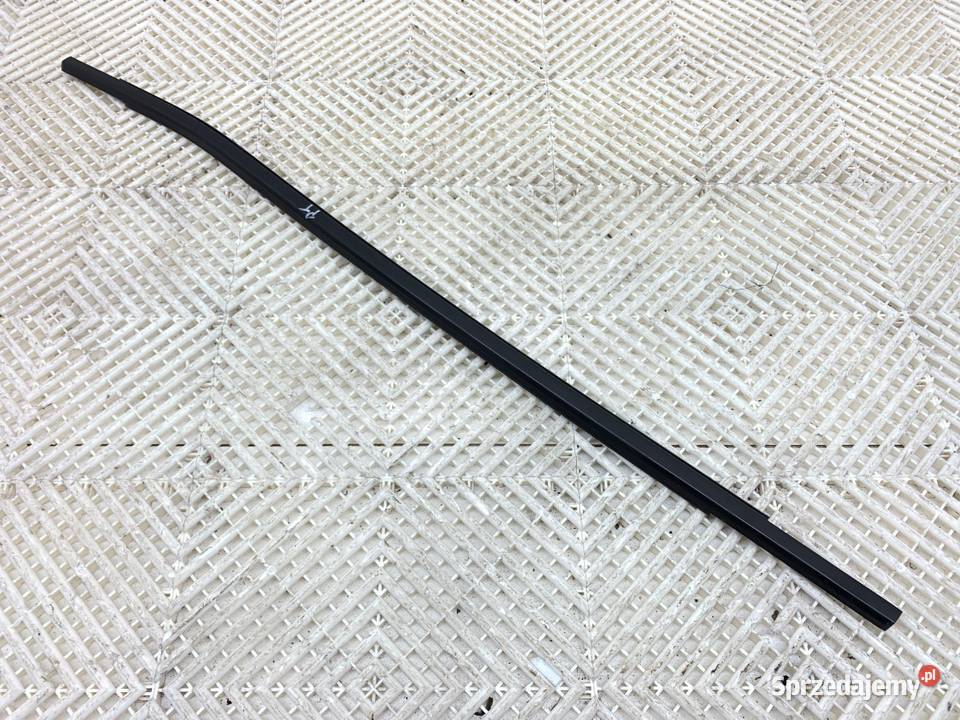 LISTWA ZGARNIAJĄCA TYŁ PRAWY RENAULT GRAND