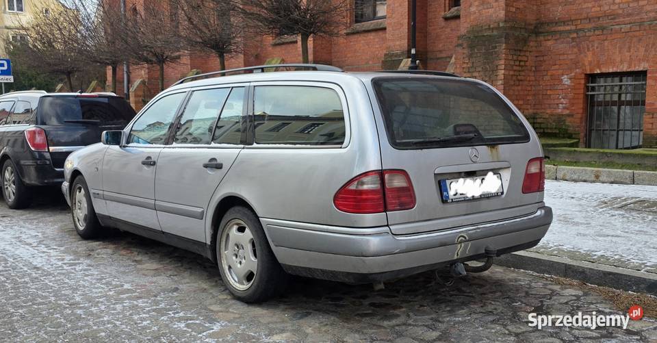 Mercedes E klasa W210 20 benzyna części sprzedam