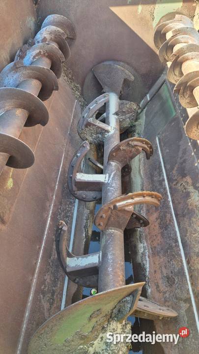 Przyczepa paszowóz mieszalnik pasz MARMIX super Pleszew