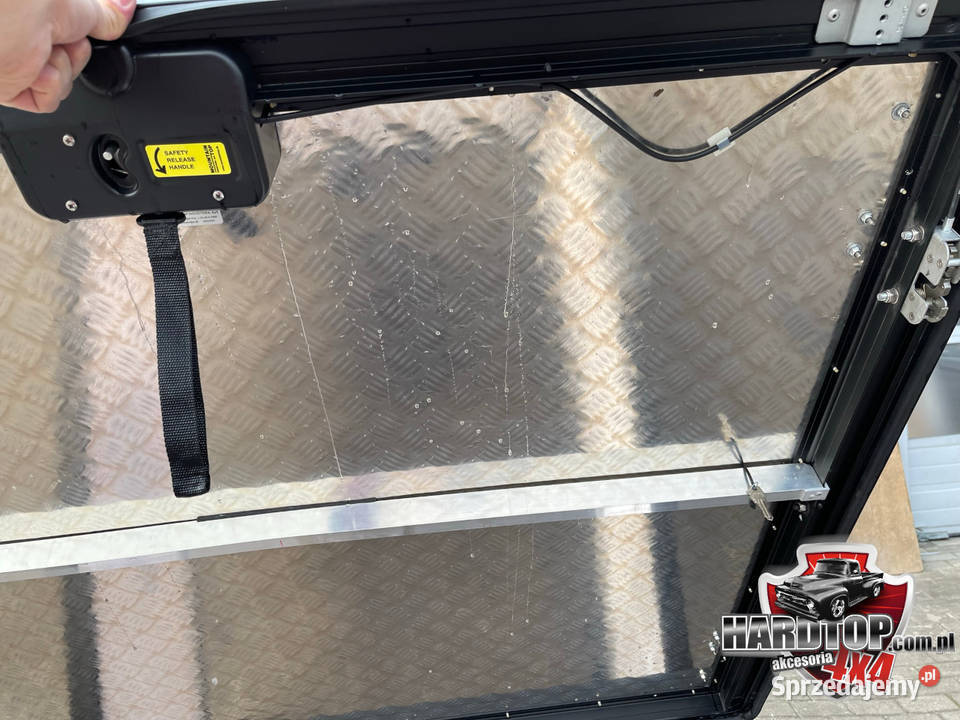 Pokrywa Aluminowa Nissan Navara NP300 części blacharskie Pasłęk