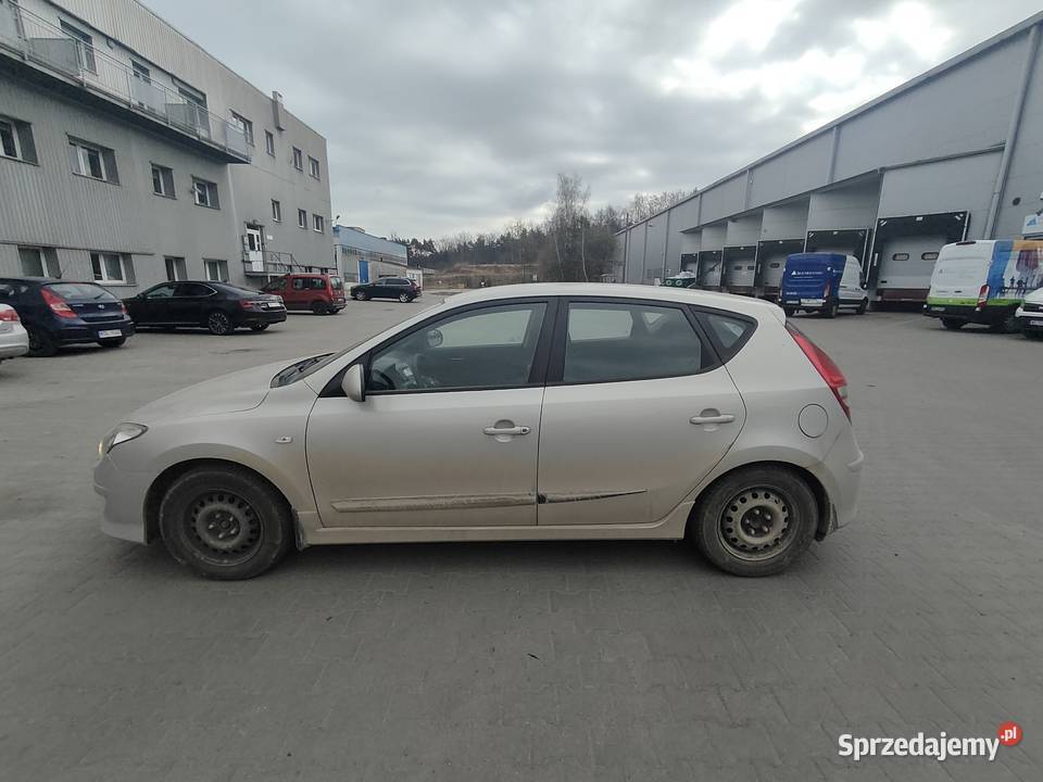 Syndyk sprzeda Hyundai i30 16 2011r Jasieniec