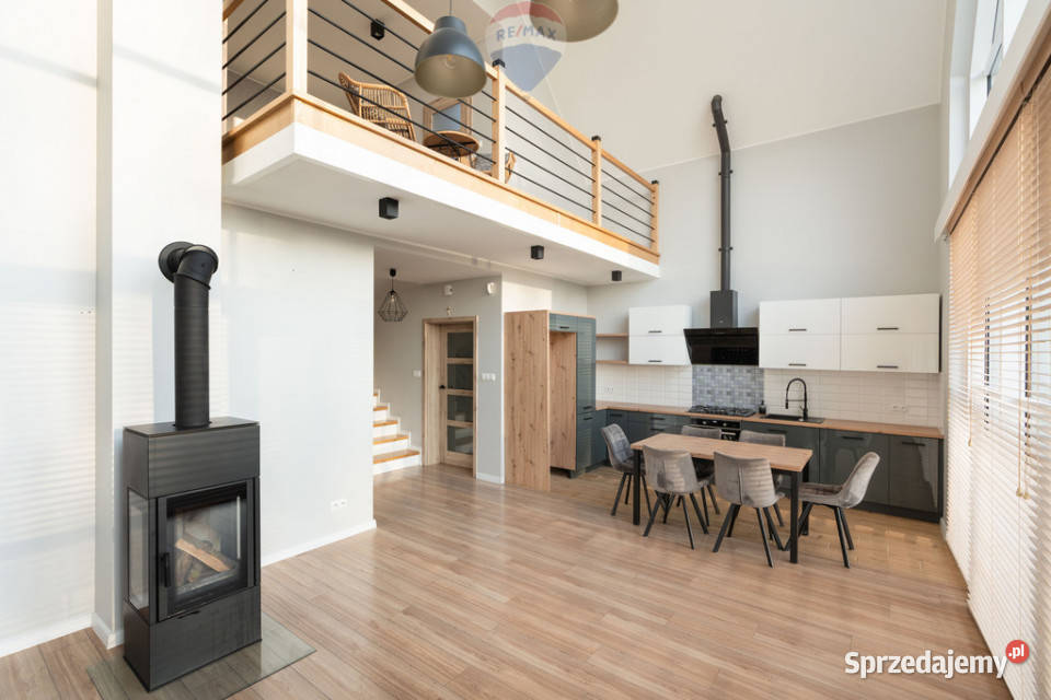 Wyjątkowy dom jeziorem nowoczesny i oszczędny wielkopolskie