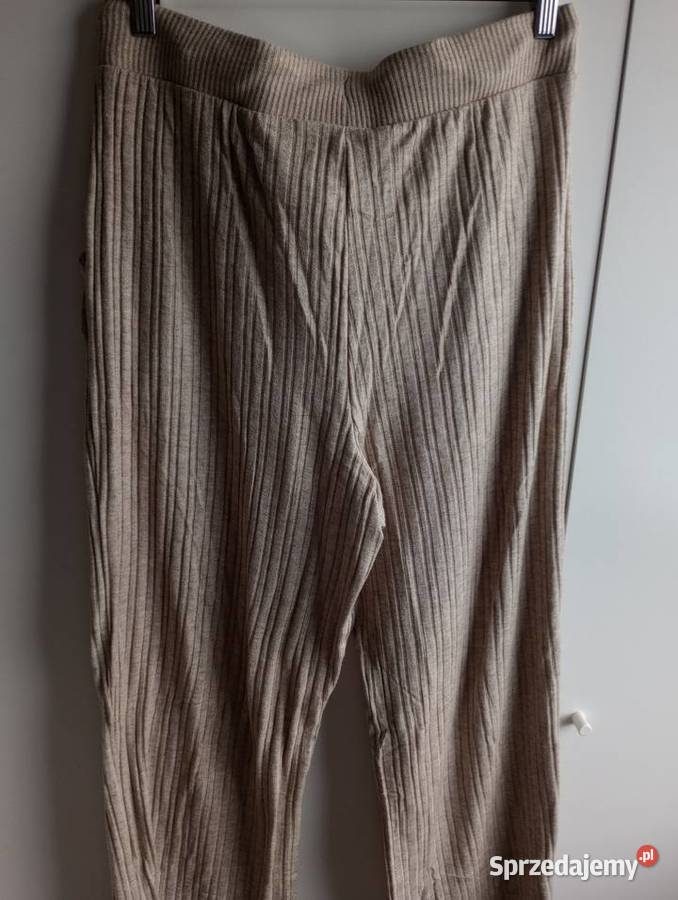 Nowe spodnie dresowe dzianinowe Długie Spodnie sprzedam