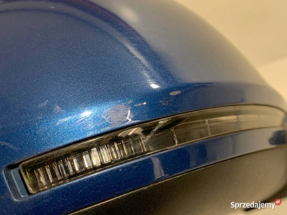 LUSTERKO PRAWY AUDI A4 B8 SedanLimuzyna 0715