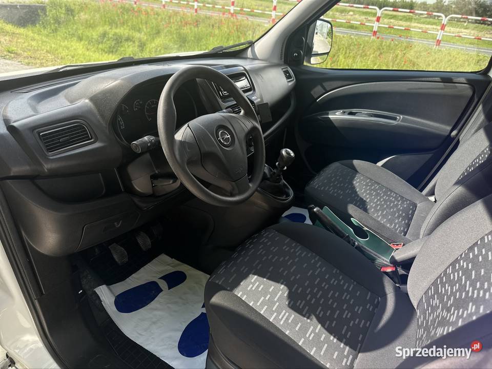RATY 14 BENZ 120 117 Doblo Long Wersja Serwis wielofunkcyjna kierownica Rawicz