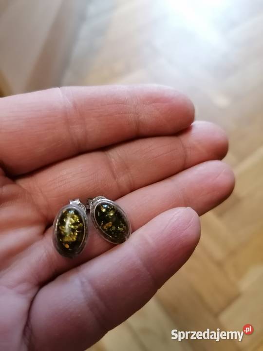 Kolczyki i zawieszka z bursztynu