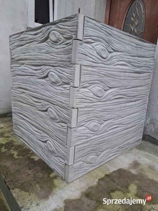 kompostownik, płyta betonowa, betonowe drewno