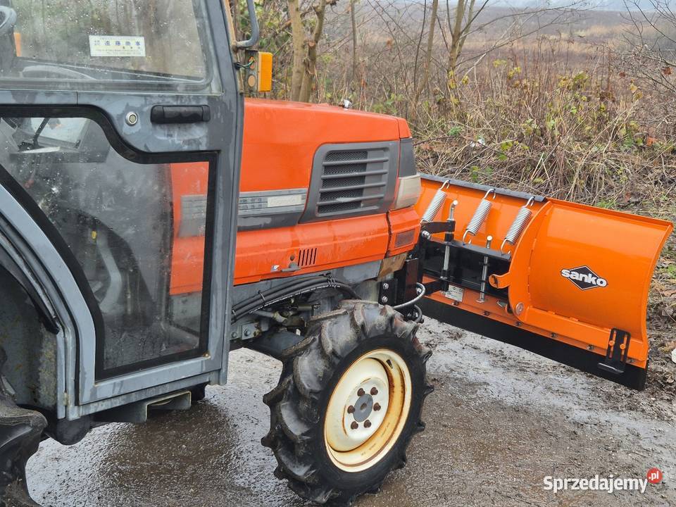 Traktorek traktor KUBOTA GL240D 24 44 Kabina
