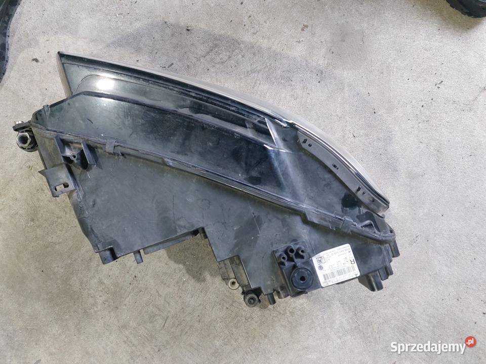 LAMPA PRZEDNIA PRAWA PRZÓD FULL LED 5NB941036D