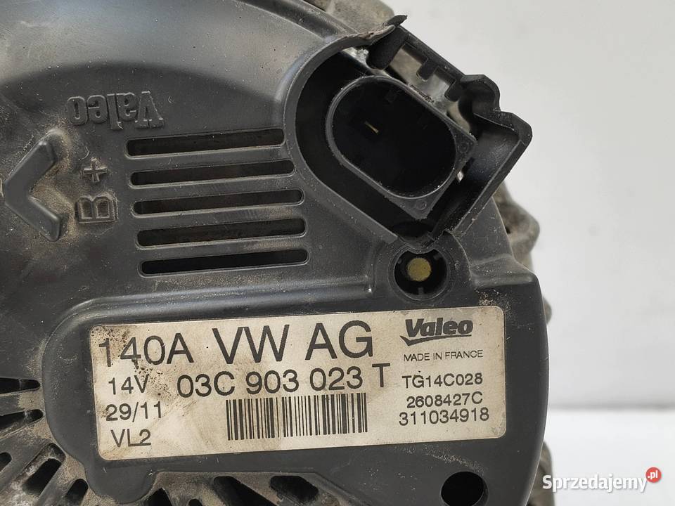 ALTERNATOR VW Golf VI 14 TSI valeo 03C903023T
